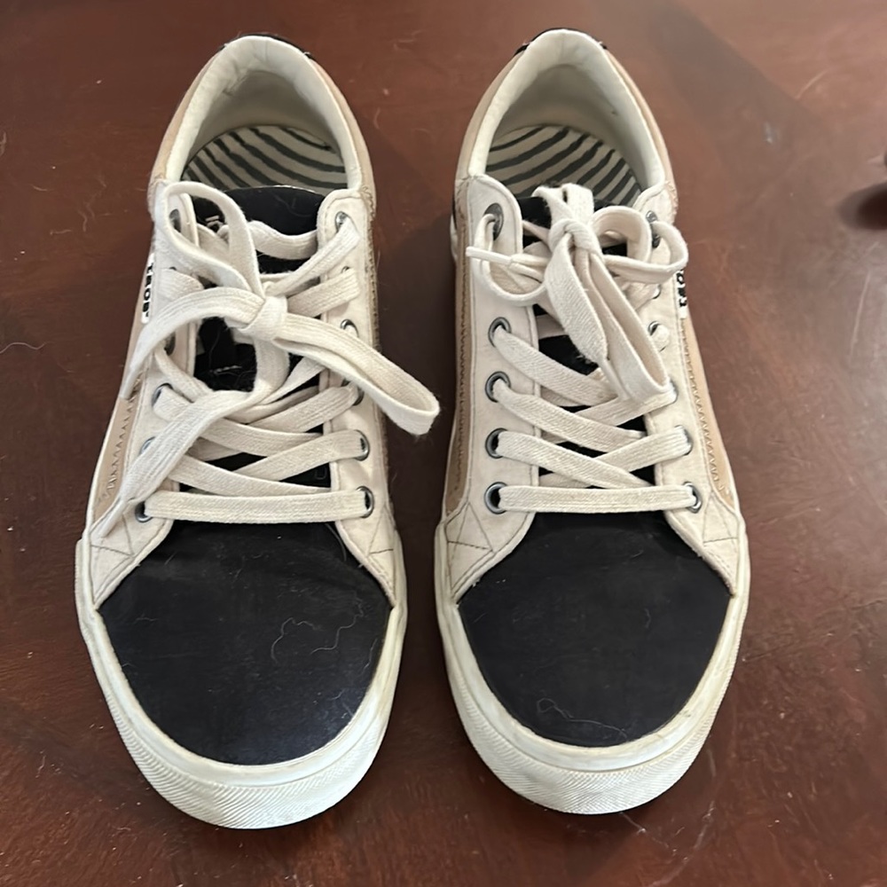 Taos Plim Soul sz 9 1/2 sneaker